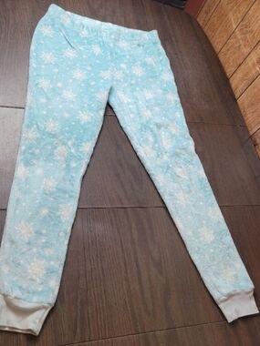 Secret Treasures Light Blue Snowflake Fleece Pajama Pants Medium